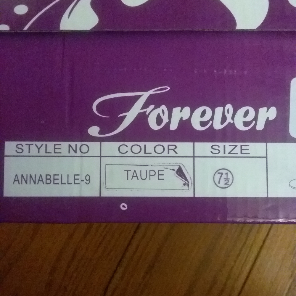 Forever link booties - Picture 2 of 4